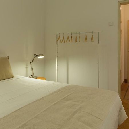 Alface Room Lissabon Buitenkant foto