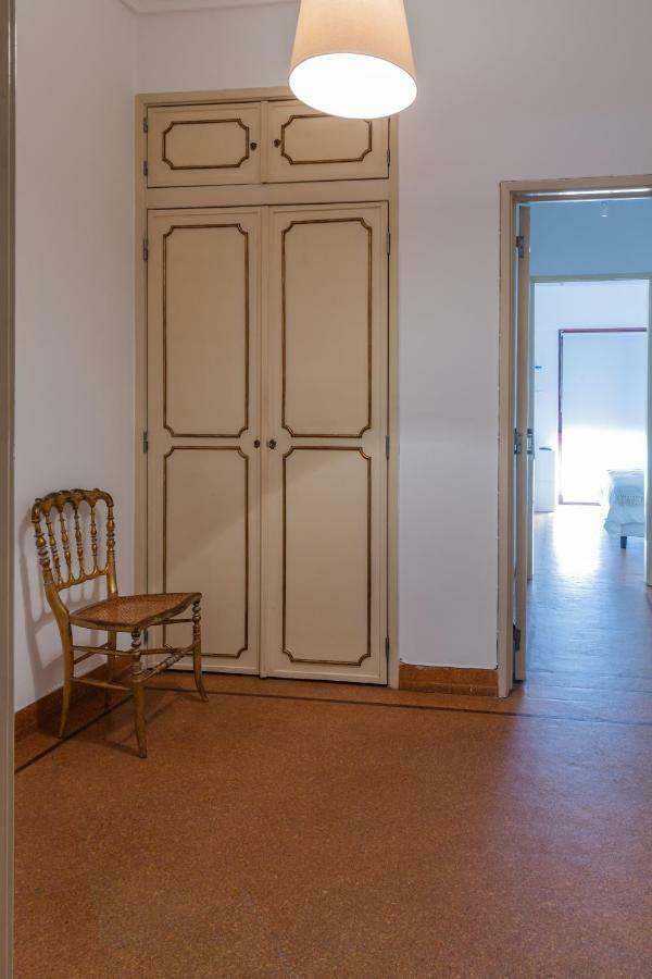 Alface Room Lissabon Buitenkant foto
